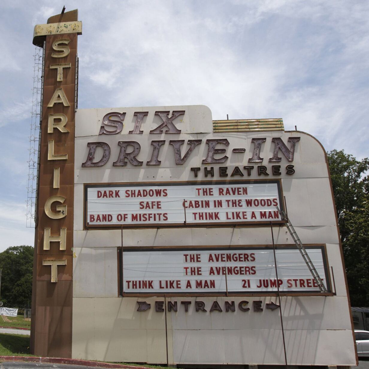 Scary-tale endings: 7 places to watch Halloween movies this fall in